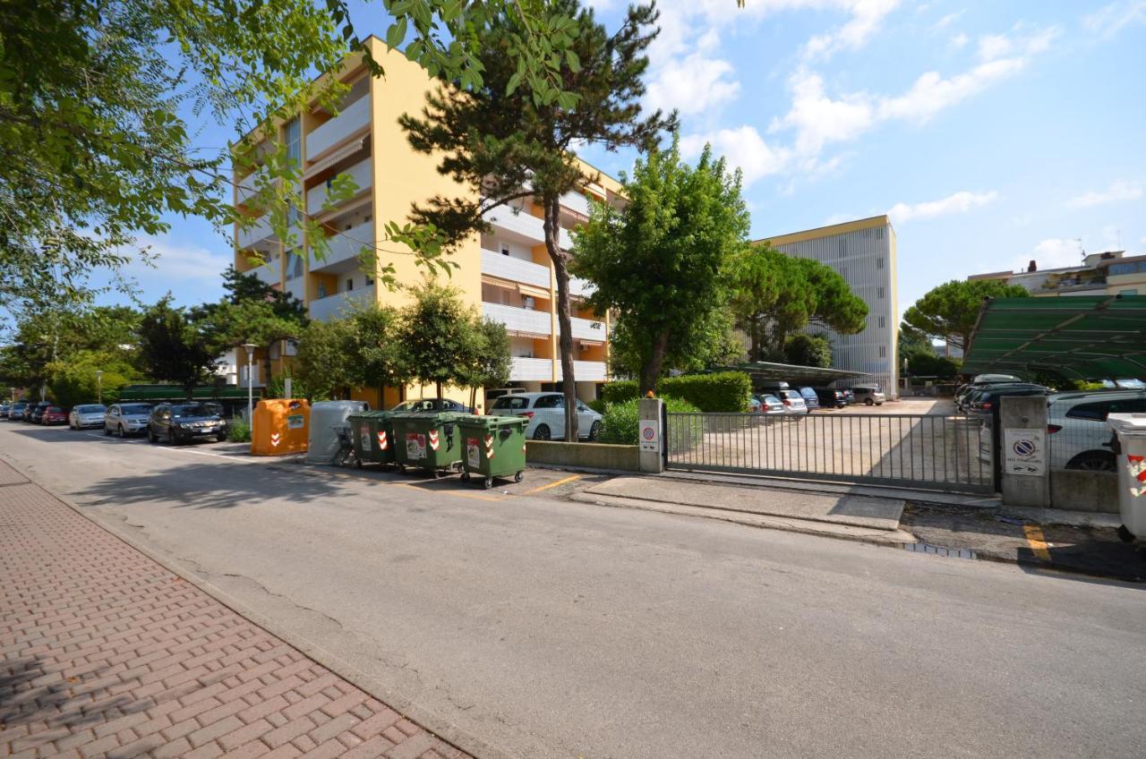 Appartamenti Atlante Bibione Exterior photo